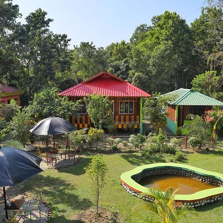 Prakriti Neerh Hotel Jyoti Gaon Eksteriør billede