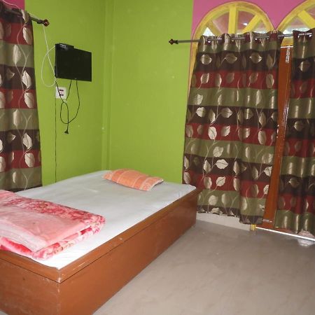 Prakriti Neerh Hotel Jyoti Gaon Eksteriør billede