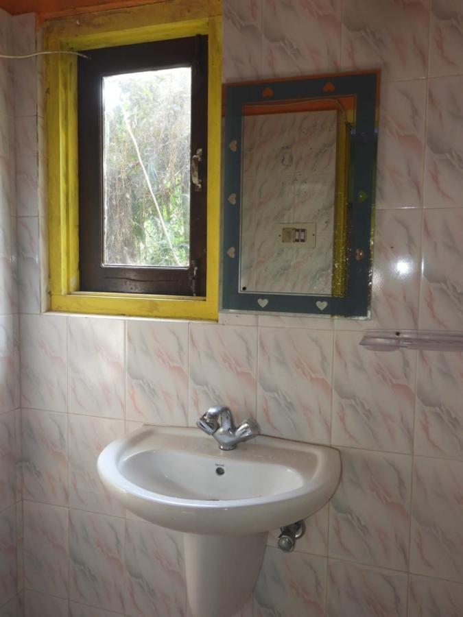 Prakriti Neerh Hotel Jyoti Gaon Eksteriør billede
