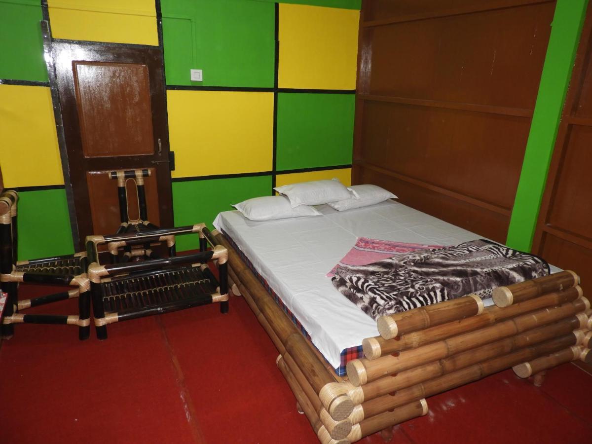 Prakriti Neerh Hotel Jyoti Gaon Eksteriør billede